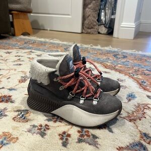 Sorel Kids Gray Suede Lace-Up Waterproof Ankle Boots with Faux Sherpa